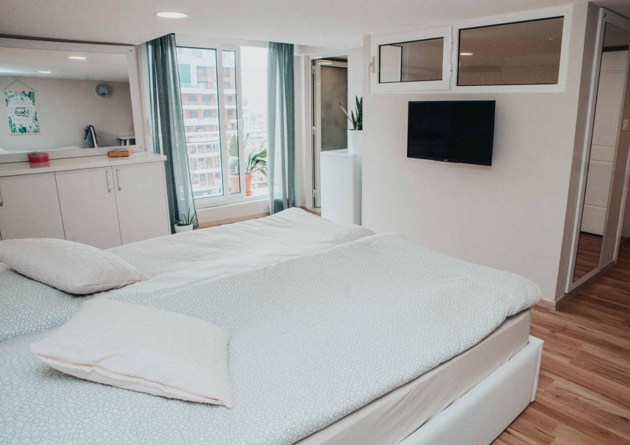 Shkodra Apartment With Amazing View In The City Center Exterior foto